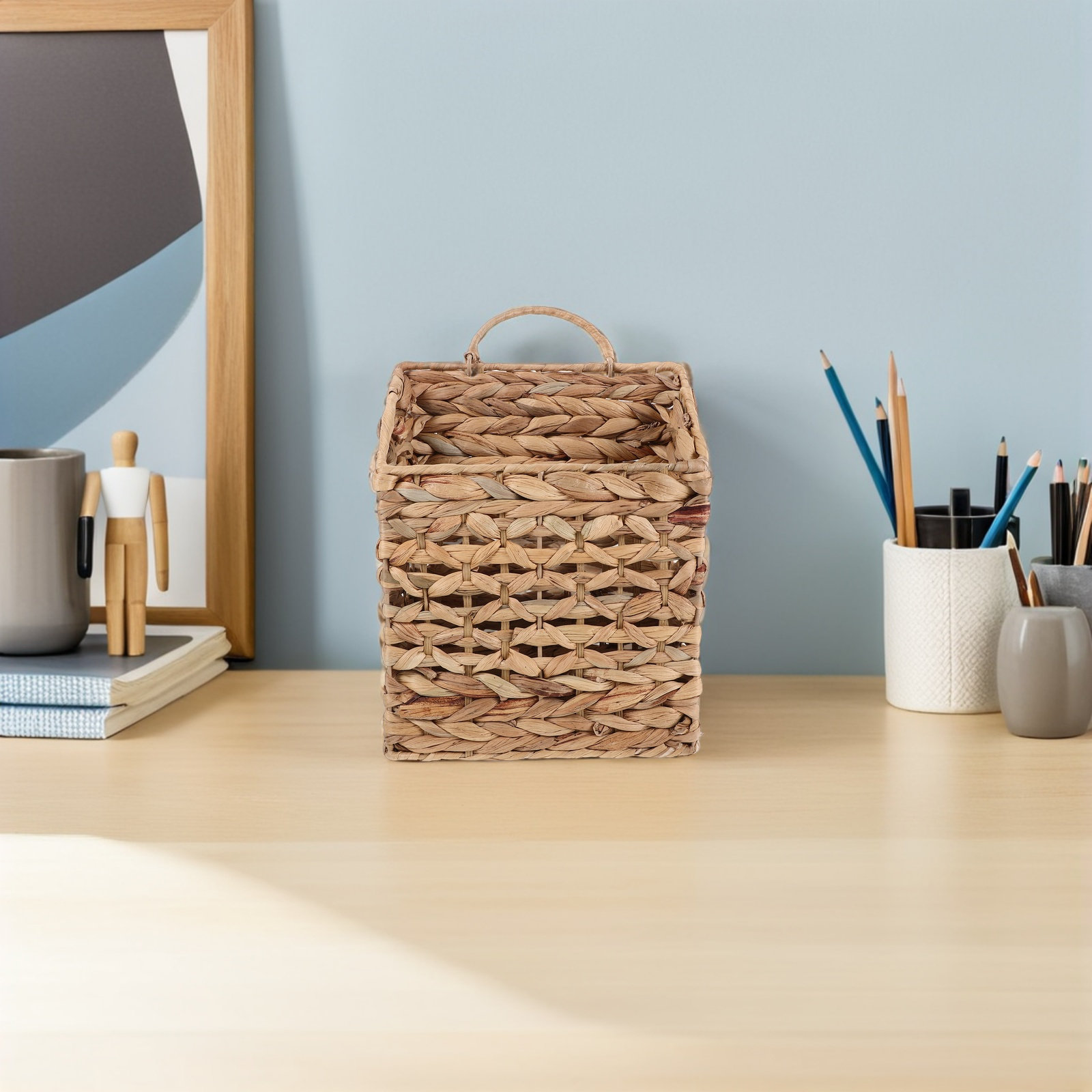 Woven Hanging Wall Basket Ratt - đánh giá và giá Woven Wall Basket